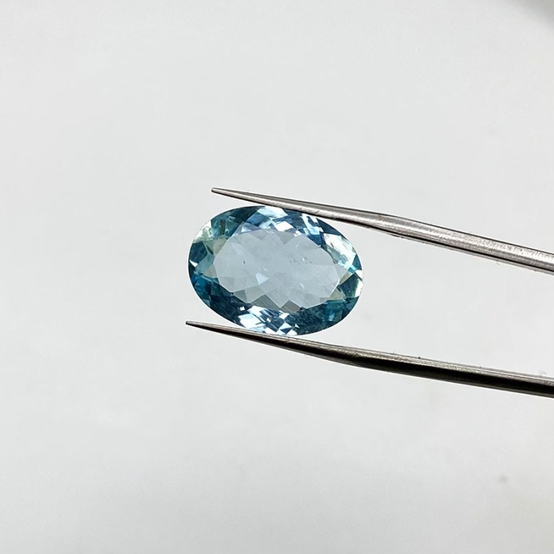 8.29 Cts. Aquamarine 17.62x12.60x6.33mm Faceted Oval Shape AA Grade Loose Gemstone - Total 1 Pc.