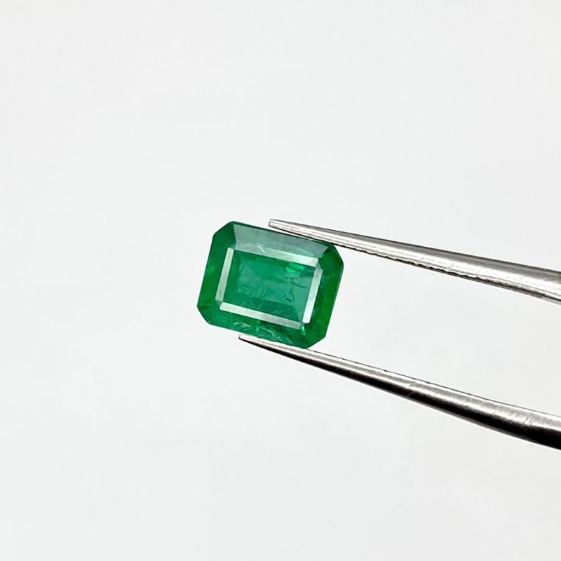  1.62 Cts. Emerald 7.75x6.18x4.28mm Step Cut Octagon Shape A+ Grade Loose Gemstone - Total 1 Pc.