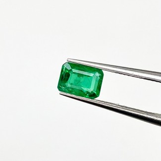 Emerald Step Cut Octagon Shape AA Grade Loose Gemstone - 6.98x5.01x3.64mm - 1 Pc. - 1.04 Cts.