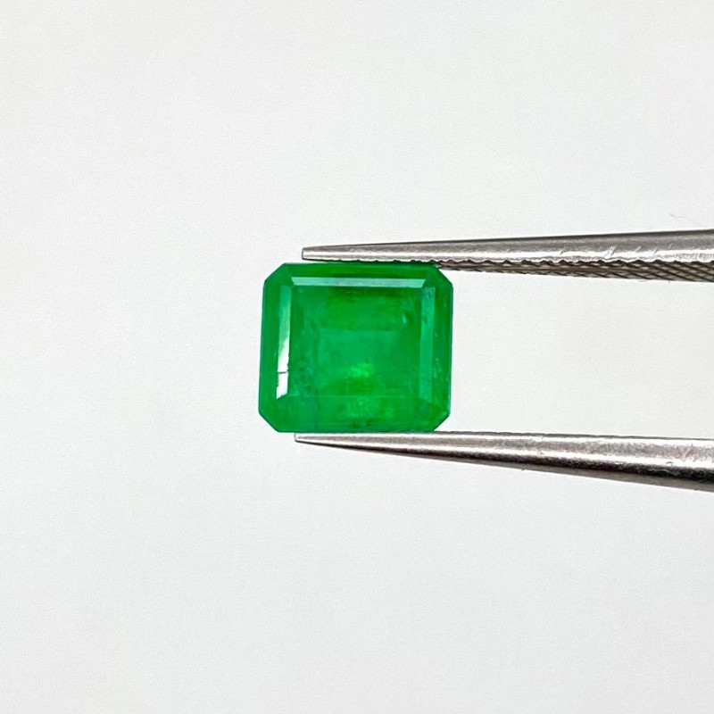 Emerald Step Cut Octagon Shape AA Grade Loose Gemstone - 6.62x5.97x4.83mm - 1 Pc. - 1.35 Cts.