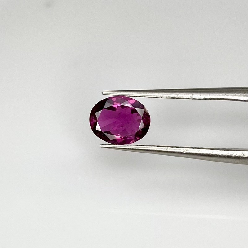 Rubellite Tourmaline Faceted Oval Shape Loose Gemstone - 7x6mm - 0.98 Pc. - 1 Carat