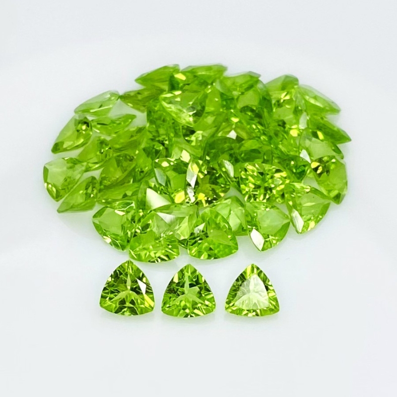 33.70 Cts. Peridot 6mm Faceted Trillion Shape AAA Grade Gemstones Parcel - Total 50 Pcs.
