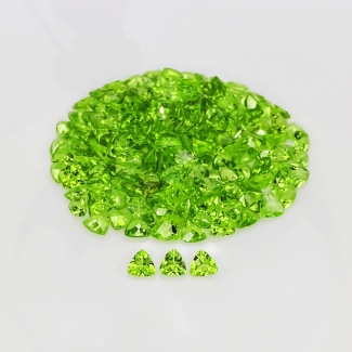 75.80 Cts. Peridot 5mm Faceted Trillion Shape AAA Grade Gemstones Parcel - Total 174 Pcs.