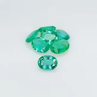 4.20 Cts. Emerald 6.5x4-7x5mm Faceted Oval Shape A Grade Gemstones Parcel - Total 7 Pcs.