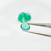 4.20 Cts. Emerald 6.5x4-7x5mm Faceted Oval Shape A Grade Gemstones Parcel - Total 7 Pcs.