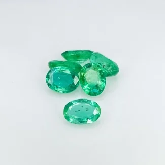 3.40 Cts. Emerald 6.5x4.5mm Faceted Oval Shape A Grade Gemstones Parcel - Total 6 Pcs.