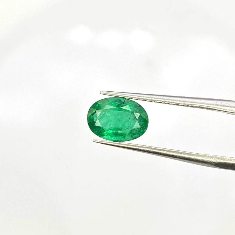  1.60 Carats Emerald 8.67x6.25mm Faceted Oval Shape A+ Grade Loose Gemstone - Total 1 Pc.