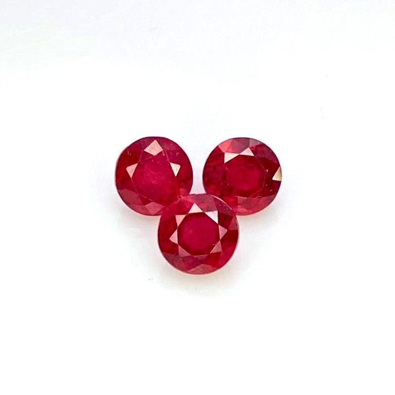 Ruby Faceted Round Shape AA Grade Gemstone Parcel - 5.5mm - 3 Pc. - 3.48 Carat