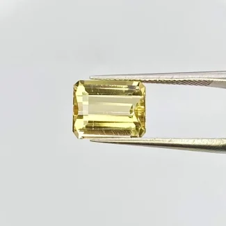 2.56 Carat Yellow Beryl 9.5x7.5mm Step Cut Octagon Shape AAA Grade Loose Gemstone - Total 1 Pc.