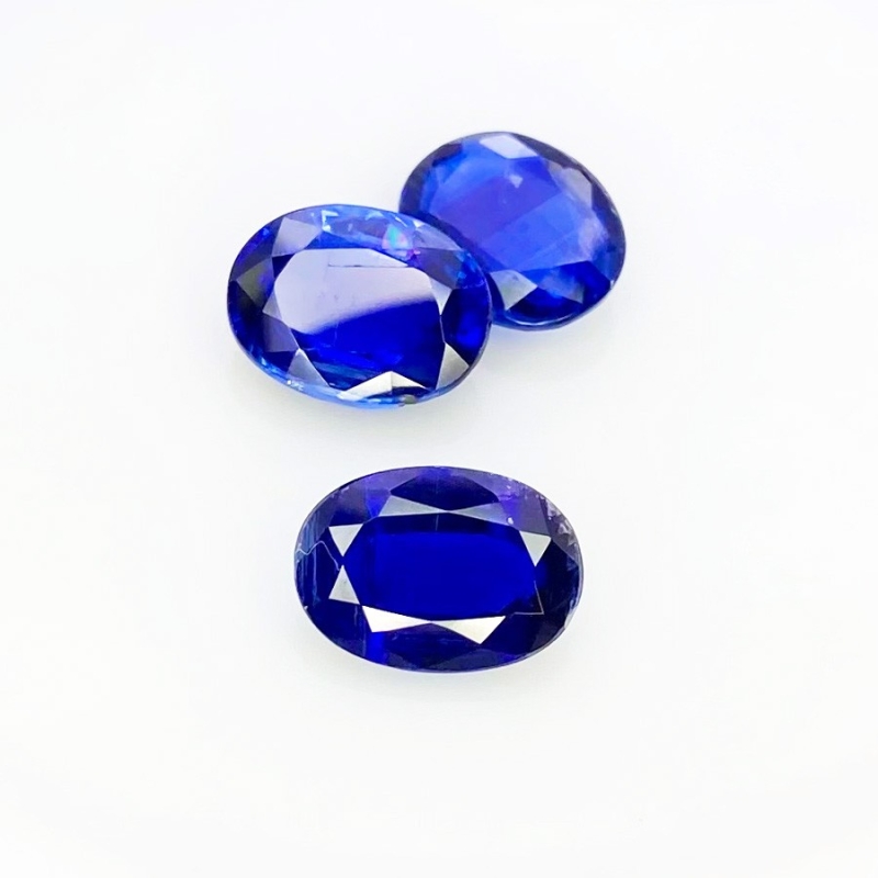 9.18 Cts. Kyanite 10.5x8-11x7.5mm Faceted Oval Shape A+ Grade Gemstones Parcel - Total 3 Pcs.