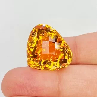  25.77 Cts. Citrine 20x18mm Checkerboard Heart Shape AAA Grade Loose Gemstone - Total 1 Pc.