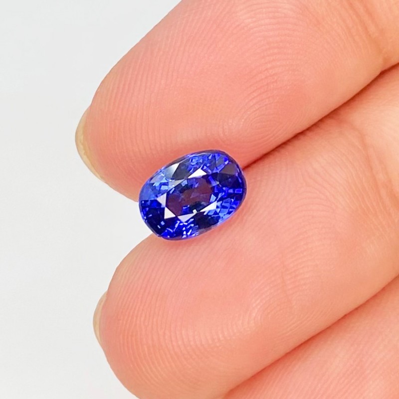 1.95 Cts. Blue Sapphire 7.95x5.61mm Faceted Cushion Shape AAA+ Grade Loose Gemstone - Total 1 Pc.
