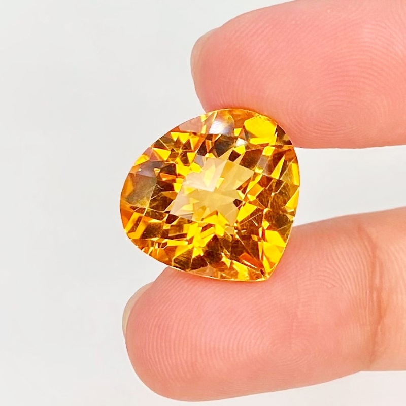  13.30 Cts. Citrine 16x17mm Checkerboard Heart Shape AAA Grade Loose Gemstone - Total 1 Pc.
