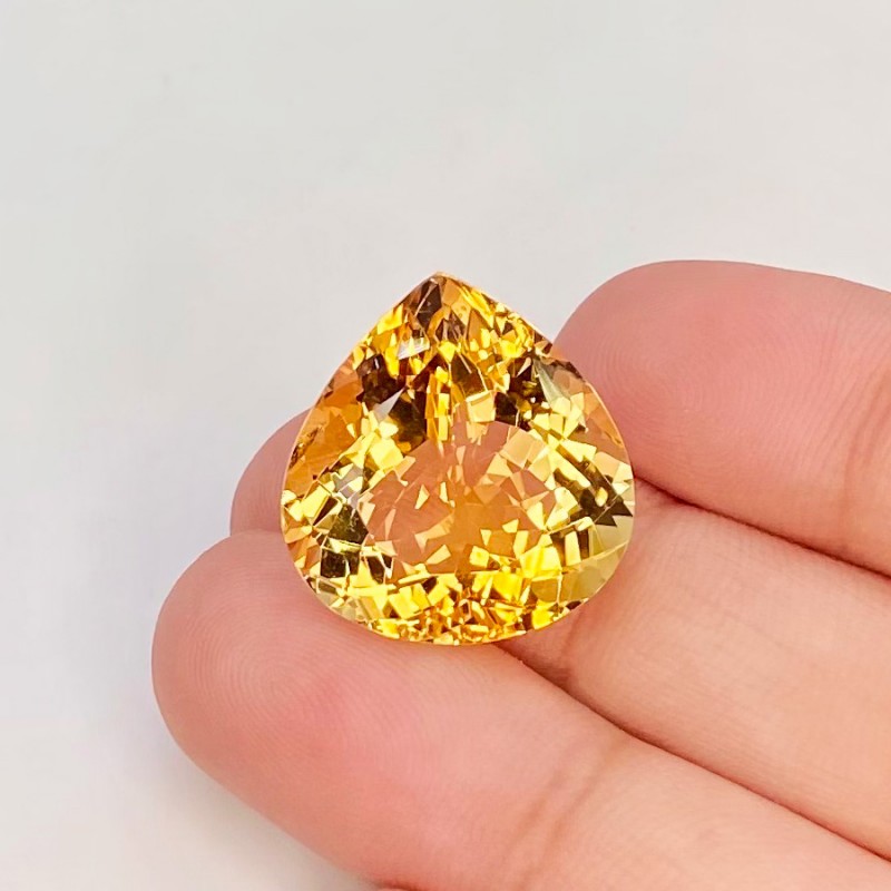  17.40 Cts. Citrine 18.5x17.5mm Faceted Heart Shape AA Grade Loose Gemstone - Total 1 Pc.