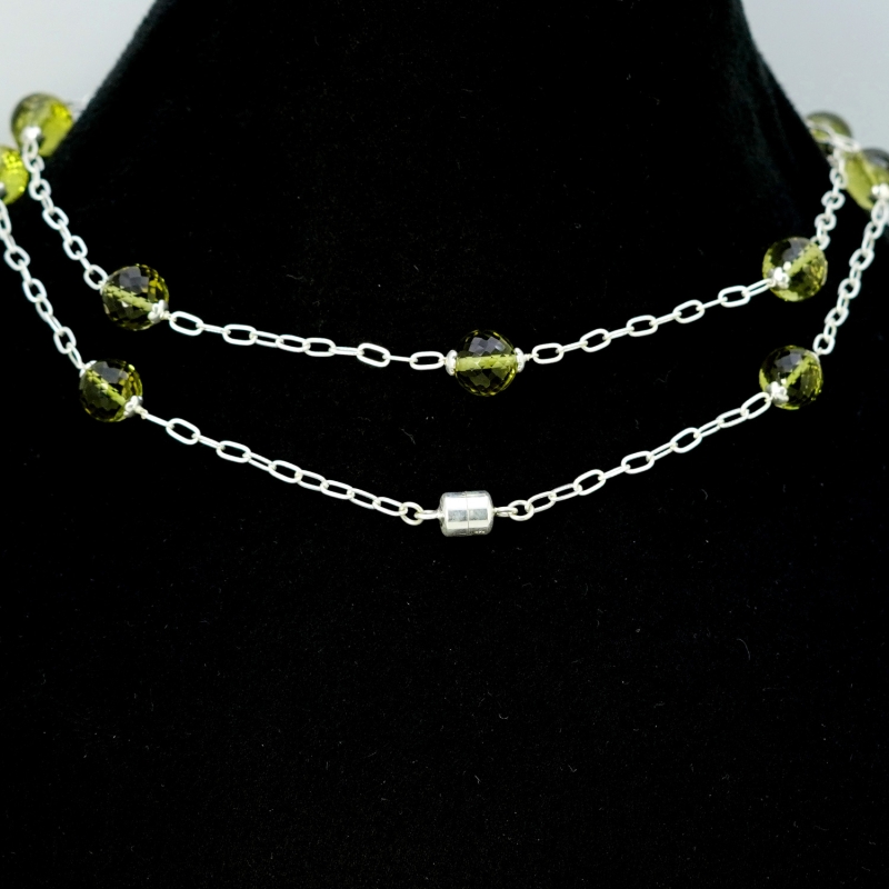 Olive Quartz Hand Crafted Round Shape Gemstone Beads Necklace