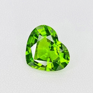 6.1 Cts. Peridot 11.39x13.55mm Faceted Heart Shape AAA Grade Loose Gemstone - Total  1 Pc.