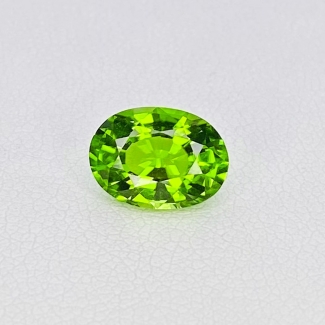 2.47 Cts. Peridot 9.77x7.13mm Faceted Oval Shape AAA Grade Loose Gemstone - Total  1 Pc.