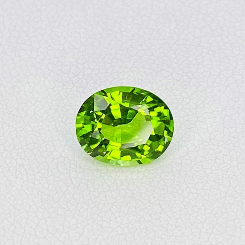 2.18 Cts. Peridot 9.11x7.42mm Faceted Oval Shape AAA Grade Loose Gemstone - Total  1 Pc.