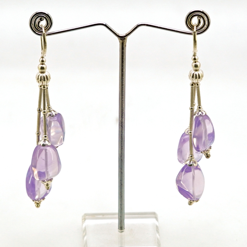 Lavender Quartz Smooth Nuggets  Shape Gemstone Beads Earring