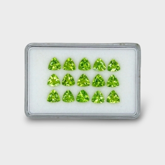 11.75 Cts. Peridot 6mm Faceted Trillion Shape AA+ Grade Gemstones Parcel - Total 15 Pc.
