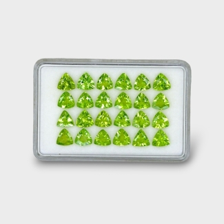 16.69 Cts. Peridot 6mm Faceted Trillion Shape AA Grade Gemstones Parcel - Total 24 Pc.