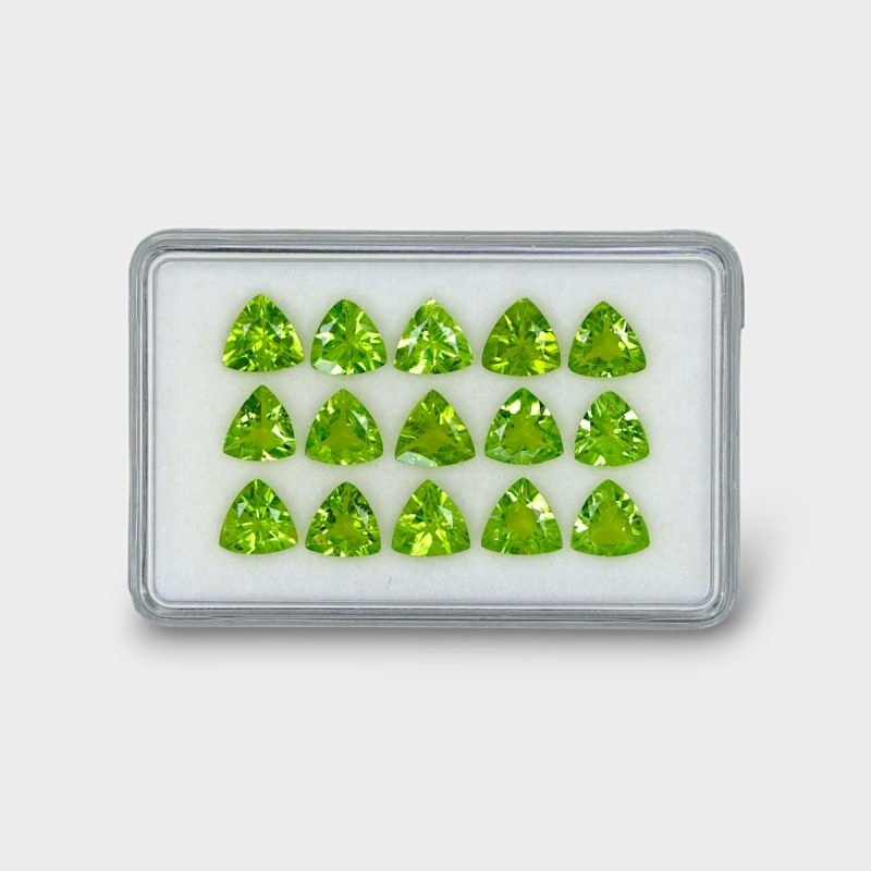 15.02 Cts. Peridot 7mm Faceted Trillion Shape AA Grade Gemstones Parcel - Total 15 Pc.