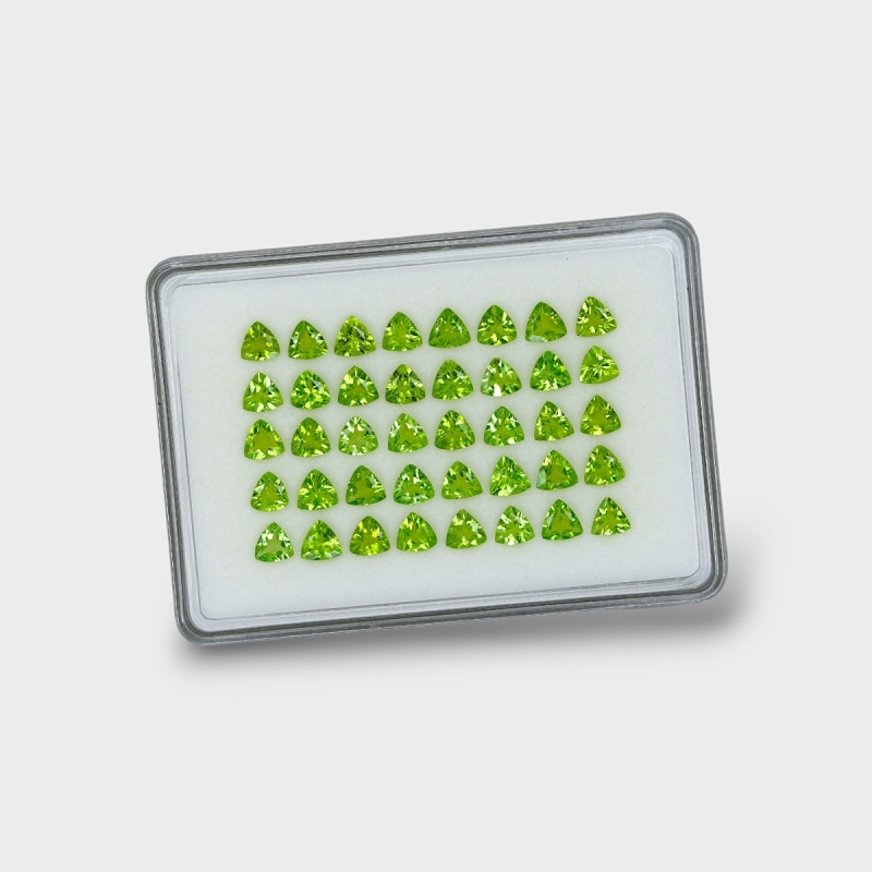 Peridot 6mm Faceted Trillion AA+ Gemstones Parcel - 170808