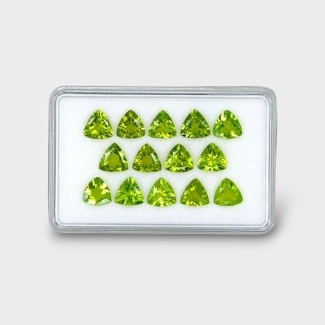 15.04 Cts. Peridot 7mm Faceted Trillion Shape AA+ Grade Gemstones Parcel - Total 14 Pc.