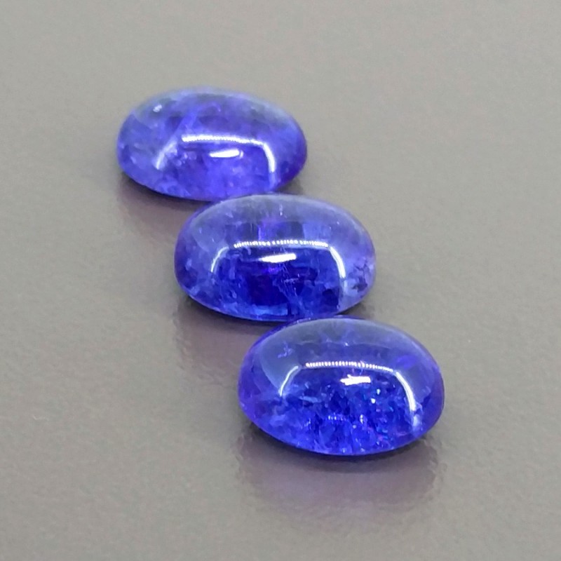 Tanzanite Smooth Oval Shape Cabochon Parcel - 12x9-12.5x9.5mm - 3 Pc. - 19.70 Cts.