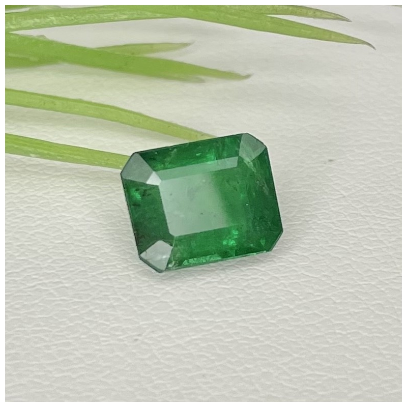 2.90 Cts. Emerald 9x7.5mm Step Cut Octagon Shape A Grade Loose Gemstone - Total 1 Pc.