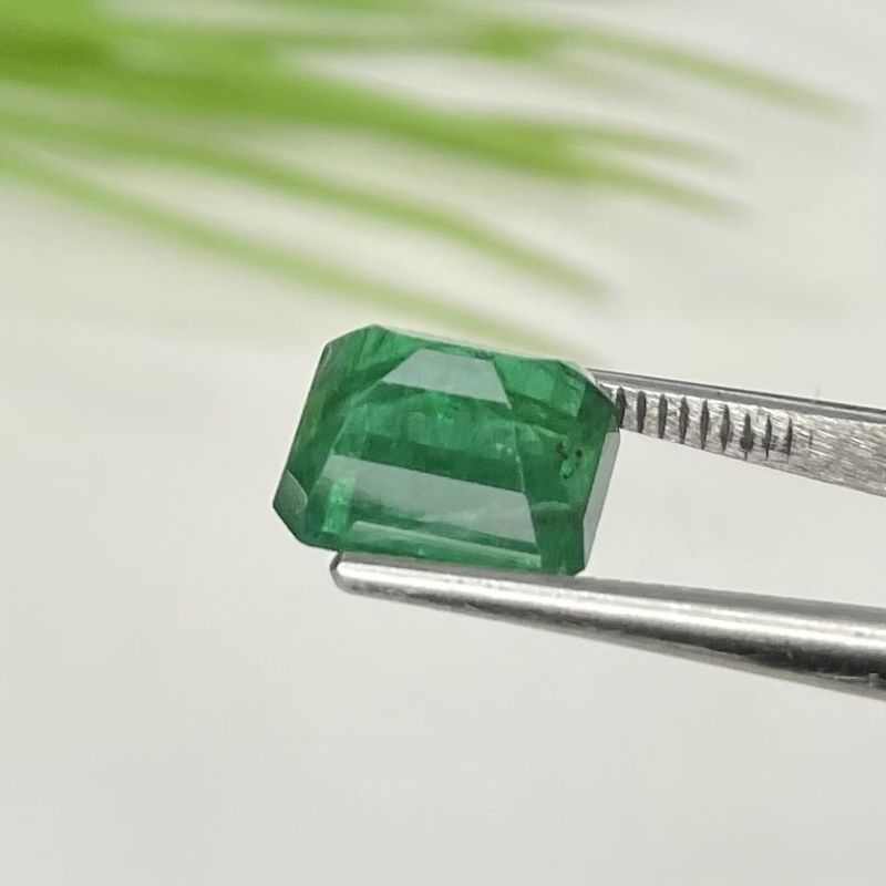 2.90 Cts. Emerald 9x7.5mm Step Cut Octagon Shape A Grade Loose Gemstone - Total 1 Pc.