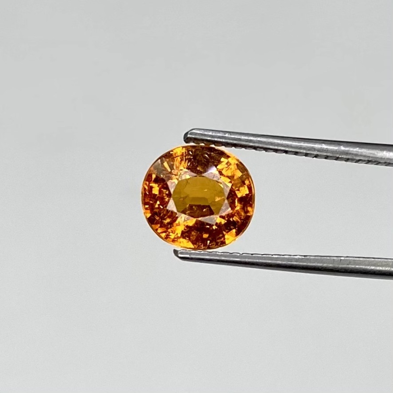  1.48 Cts. Spessartite Garnet 6.93x6.37mm Faceted Oval Shape AA Grade Loose Gemstone - Total 1 Pc.