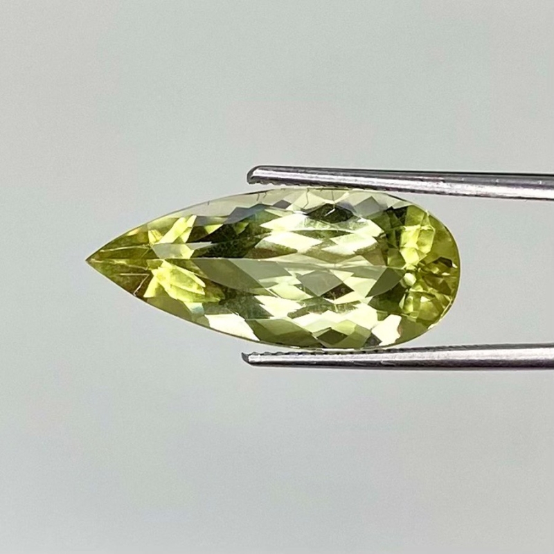  4.40 Cts. Green Beryl 18.5x8mm Faceted Pear Shape AAA Grade Loose Gemstone - Total 1 Pc.