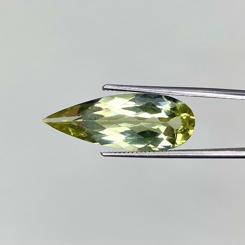  5.00 Cts. Green Beryl 22.5x8.5mm Faceted Pear Shape AAA Grade Loose Gemstone - Total 1 Pc.
