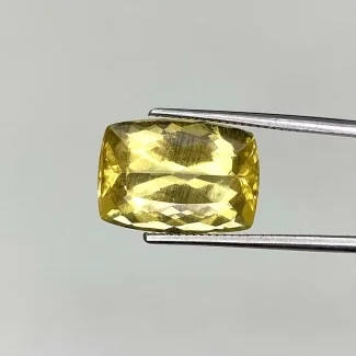  5.65 Cts. Yellow Beryl 13.5x9.5mm Faceted Cushion Shape AAA Grade Loose Gemstone - Total 1 Pc.