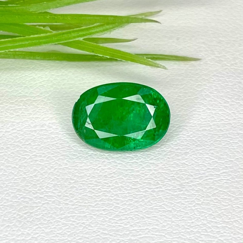 Emerald Faceted Oval Shape Loose Gemstone - 11.73x8.21mm - 1 Pc. - 3.20 Cts.